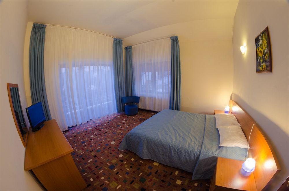 Hotel Hera Predeal Exterior foto